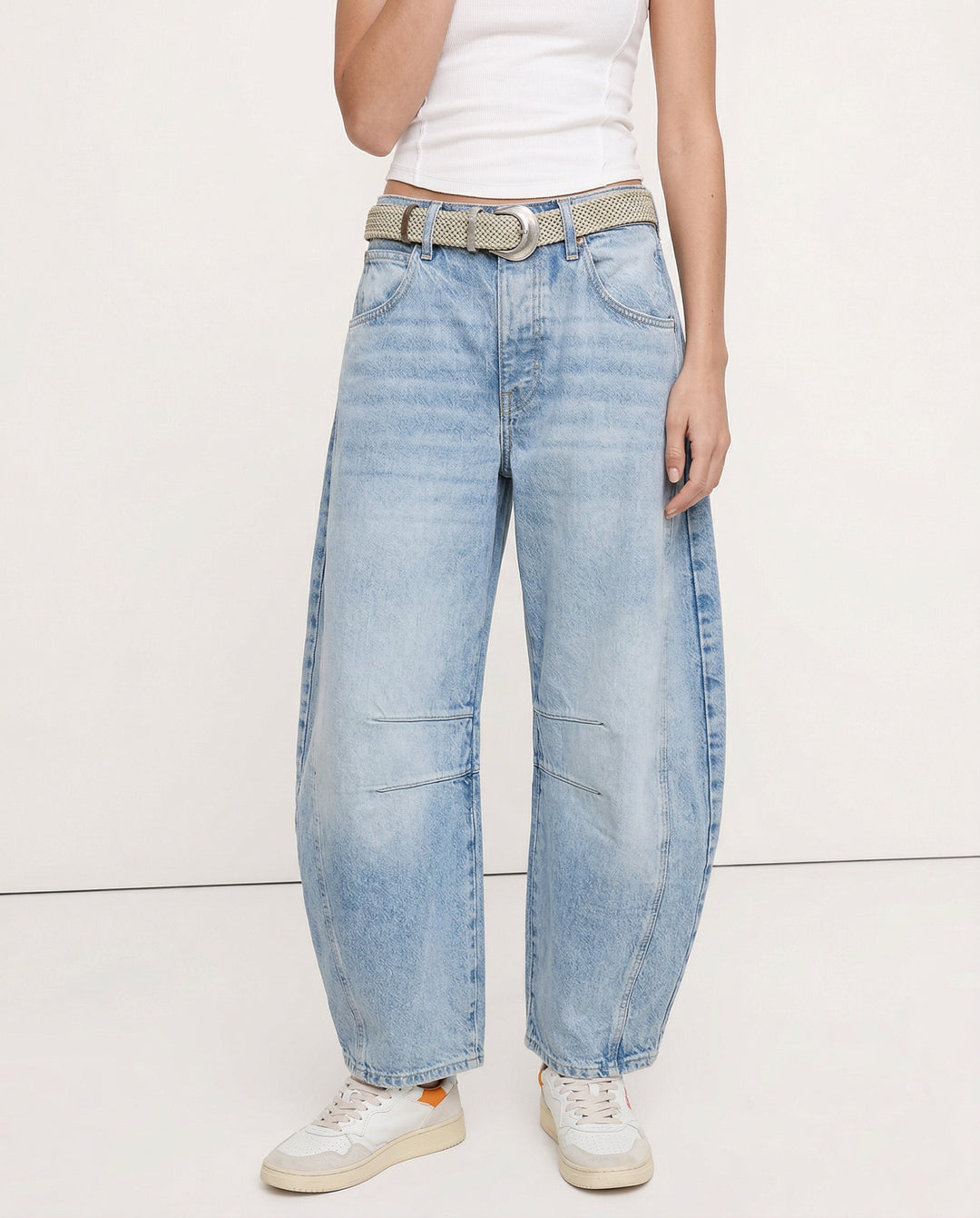 Barrel-Leg Jeans in Leopard Print with Mid-Rise Waist and Ankle-Length Wide Leg