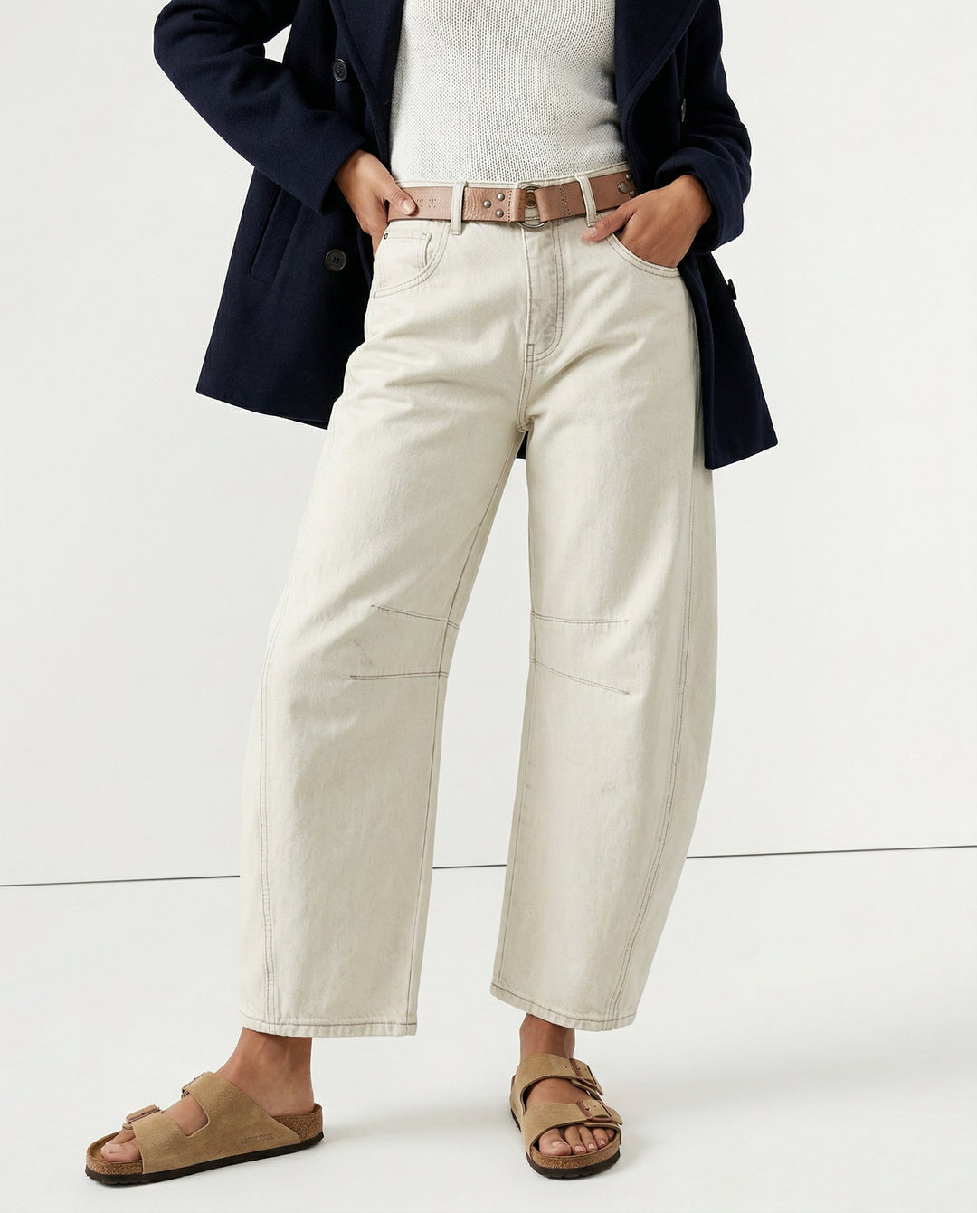 Barrel-Leg Jeans in Leopard Print with Mid-Rise Waist and Ankle-Length Wide Leg