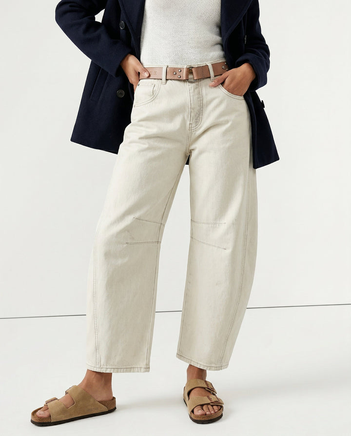 Barrel-Leg Jeans in Leopard Print with Mid-Rise Waist and Ankle-Length Wide Leg