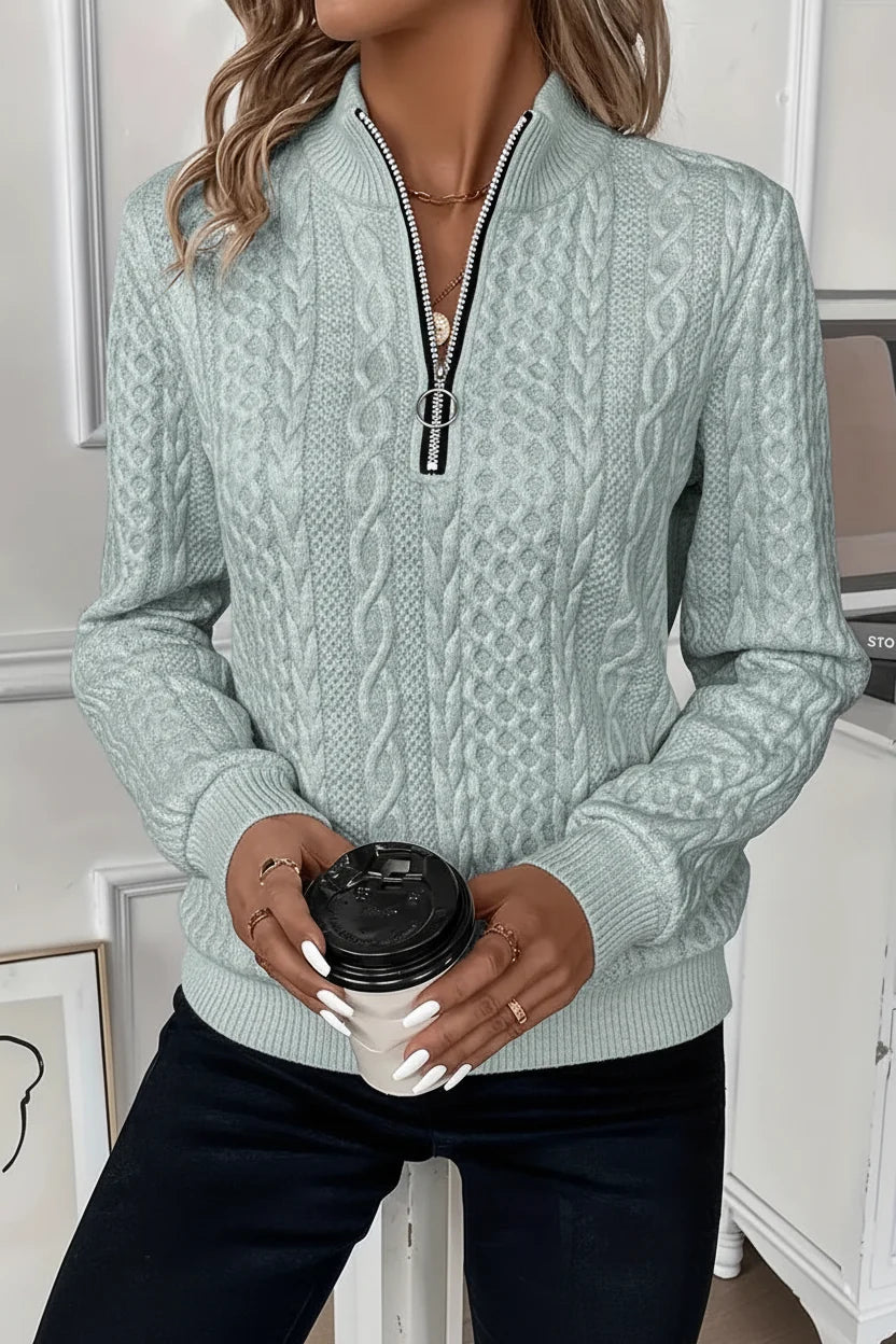Women's Quilted Jacquard Hoodie – Cozy Street-Style Pullover