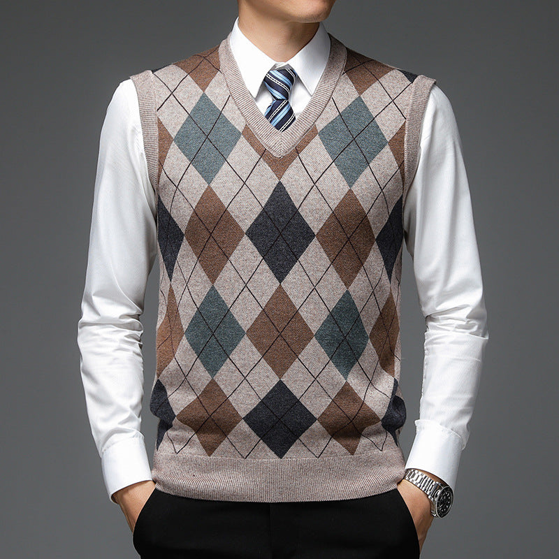 Men's Wool Blend Knitted Vest – Classic Sleeveless Pullover Style