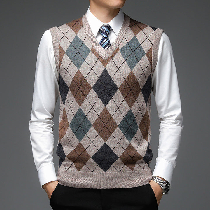 Men's Wool Blend Knitted Vest – Classic Sleeveless Pullover Style