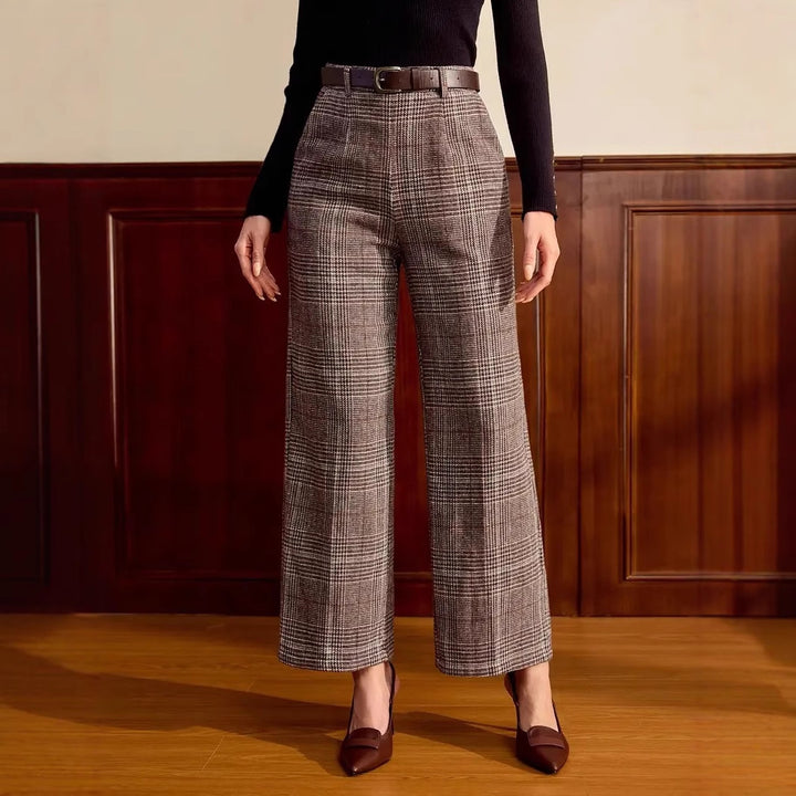 Women's Plaid Wide Leg Trouser – Relaxed Fit for Petite Figures