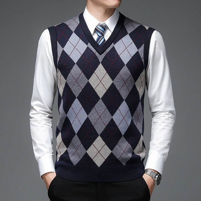 Men's Wool Blend Knitted Vest – Classic Sleeveless Pullover Style