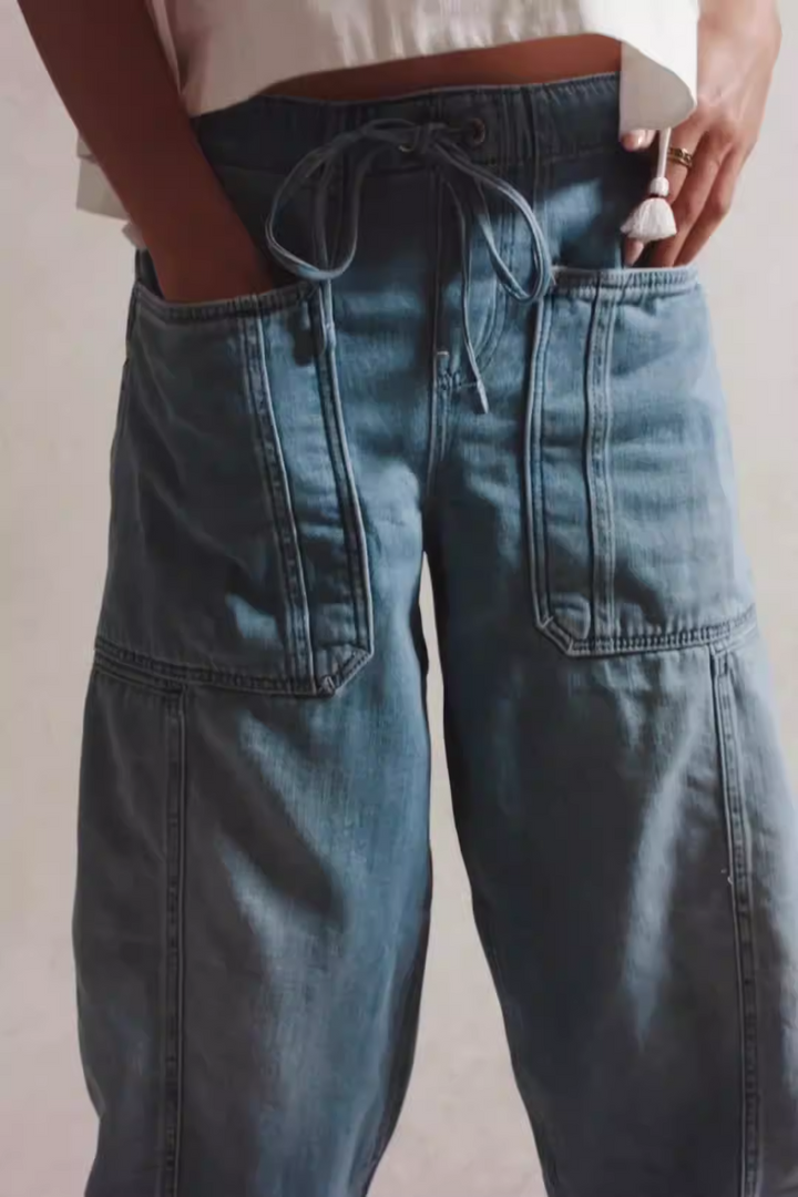 Relaxed Fit Denim Jeans with Soft Cotton Blend Fabric, Ankle-Length Cut and Easy Pull-On Style