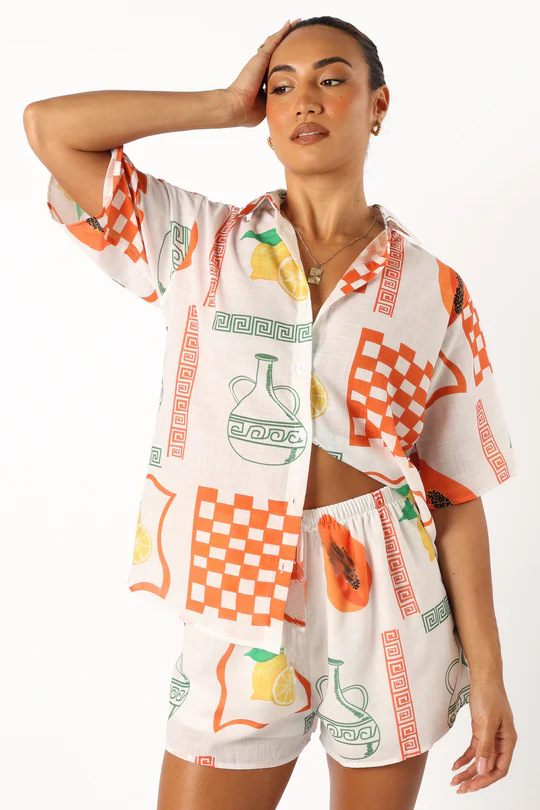 Two-Piece Co-ord Set with Sun-Print Shirt and Matching Shorts, Cotton-Linen Blend