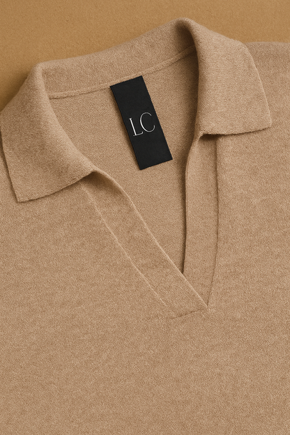 Cotton Knit Polo Sweater with a Relaxed Fit and Chic Ribbed Collar