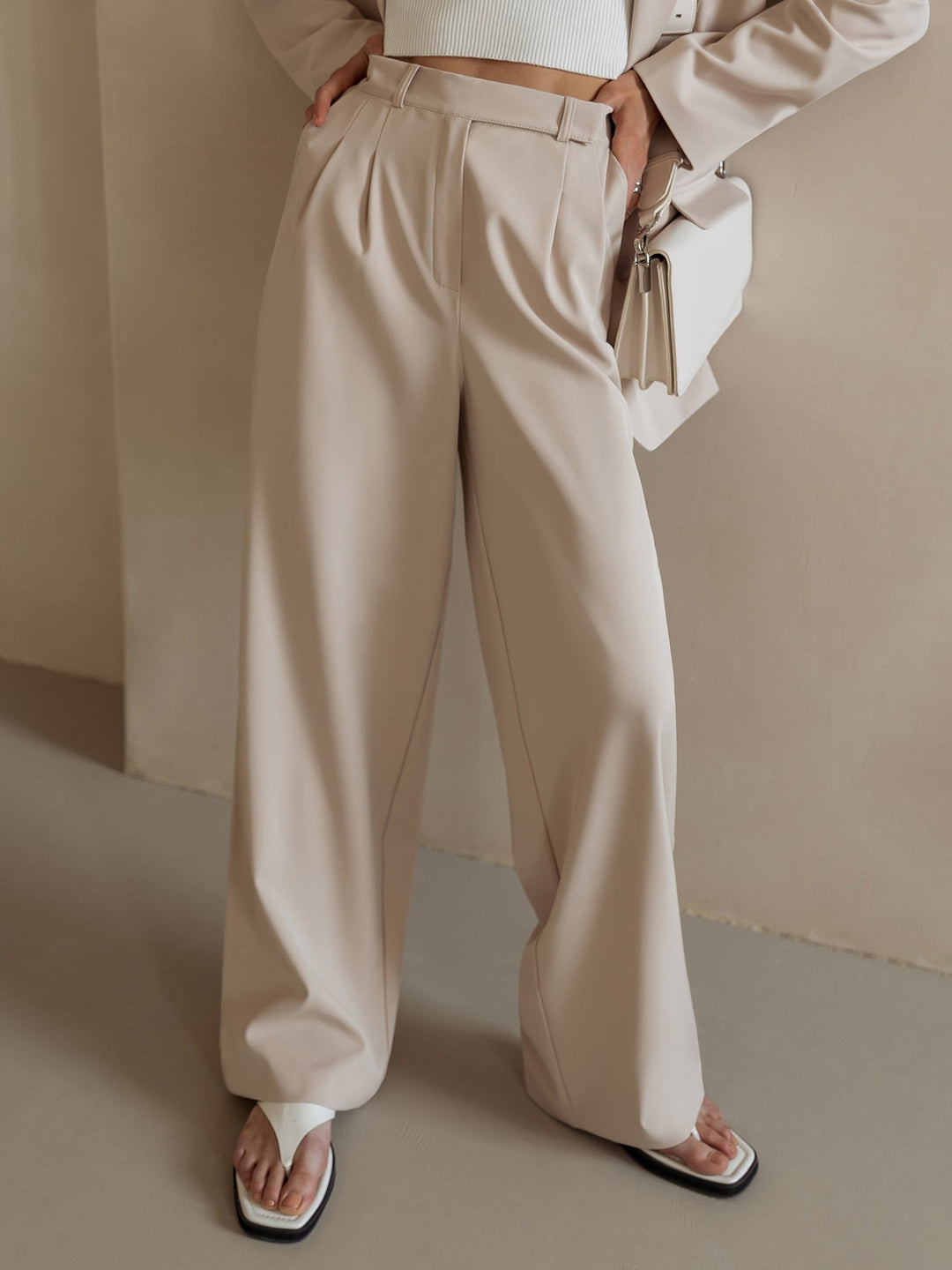 Wide-Leg Trousers with High-Waisted Tailored Fit, Cotton Blend Fabric, and Deep Pockets
